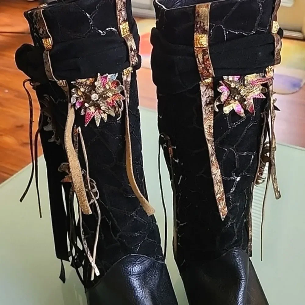 El Vaquero Boho Western Fringy Rhinestone Coastal Cowgirl Festival Boots Size 35